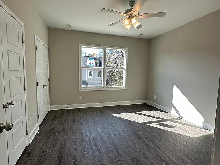 119 W Rossview Rd #3 — Photo 7