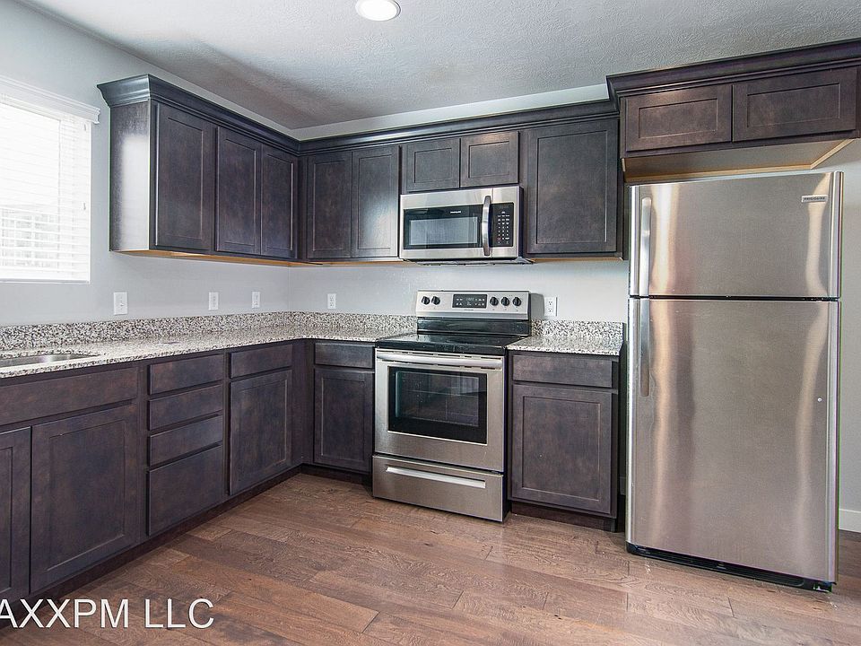 1st image of 14433 S Abbey Bend Ln