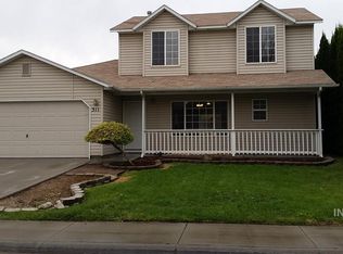 311 N Cedar Park Ln, Nampa, ID 83686