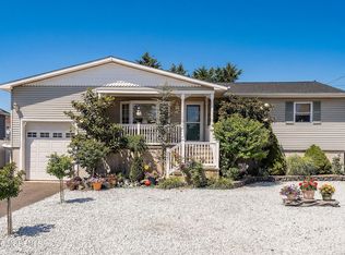 3251 Oceanic Drive, Toms River, NJ 08753