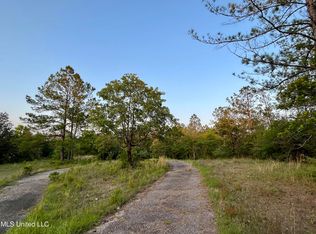 12 Lois B Bond Rd, Perkinston, MS 39573