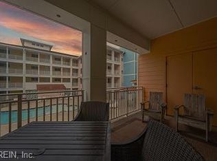 3738 Sandpiper Rd APT 214B, Virginia Beach, VA 23456