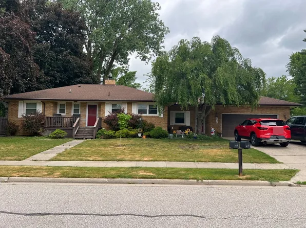 232 W Elm St, Auburn, MI 48611