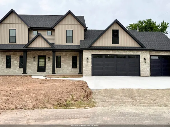 409 Jerelyn Ct, Combined Locks, WI 54113