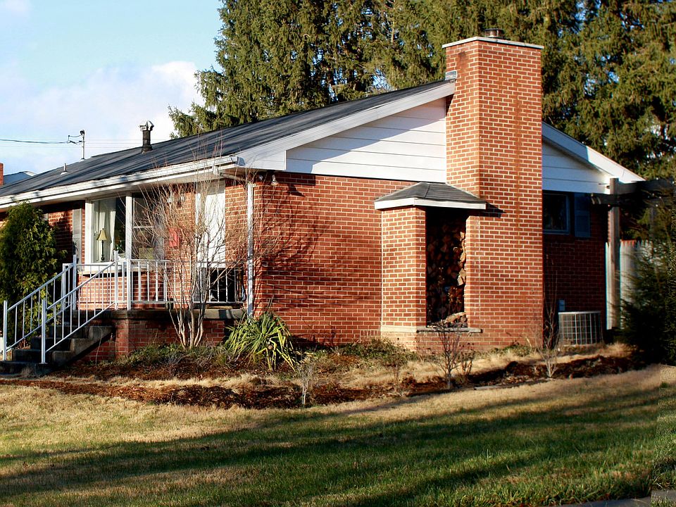 1st image of 1528 Western Ave