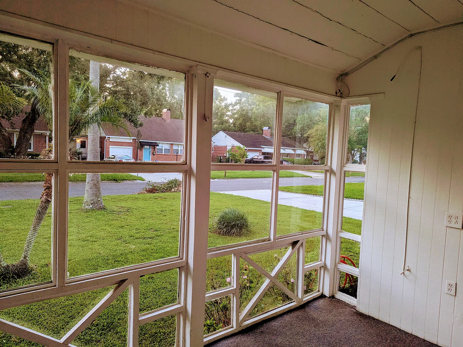 3 bed, 1030 sqft, $1,540 — Photo 2