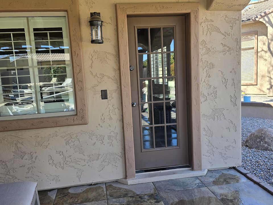 1st image of 3231 E Elmwood Pl #C