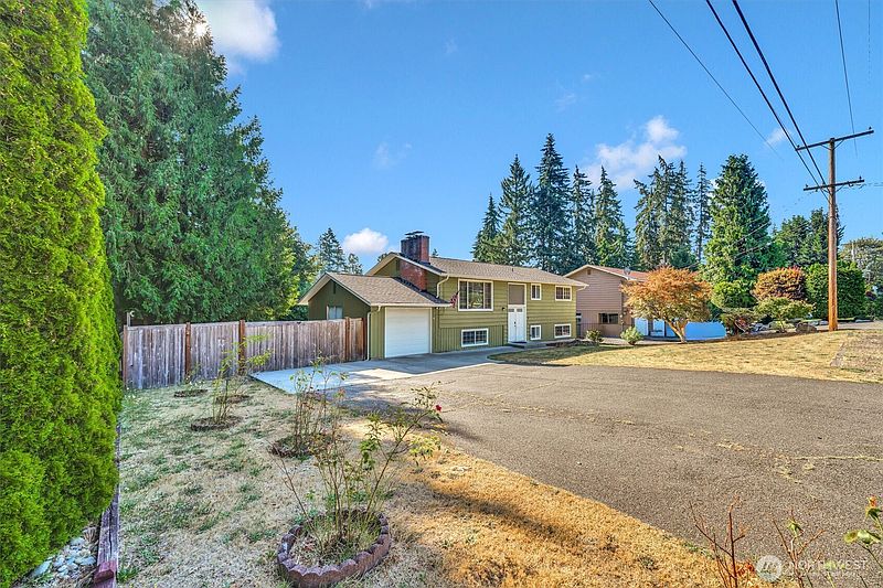 3rd image of 10207 64th Avenue Ct E