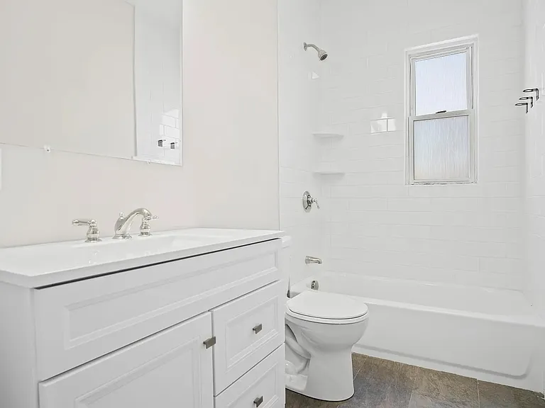 12 Redfield St #3 — Photo 4