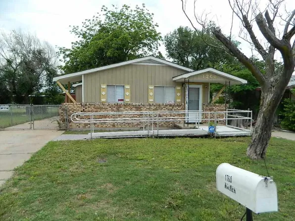 1760 SW 13th St, Lawton, OK 73501