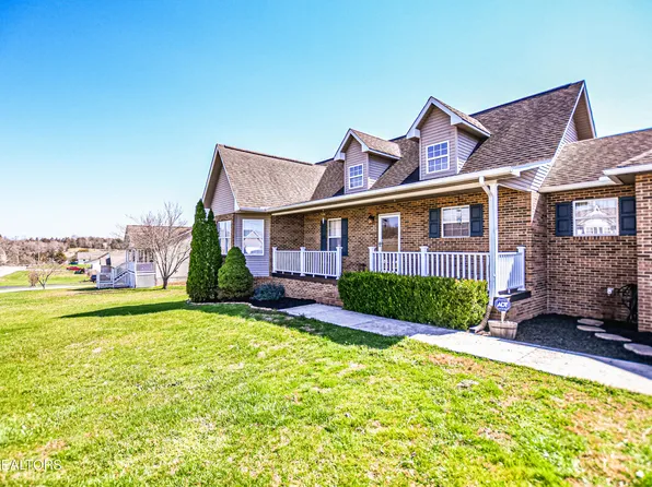 177 Magnolia Ln, Jacksboro, TN 37757