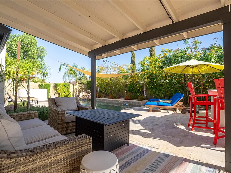 4019 E Taro Ln — Photo 35