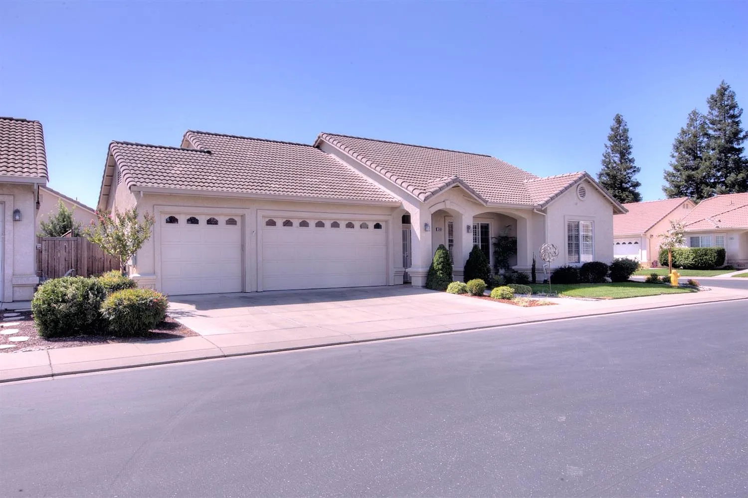 3400 Harvest Hickory Dr photo 1