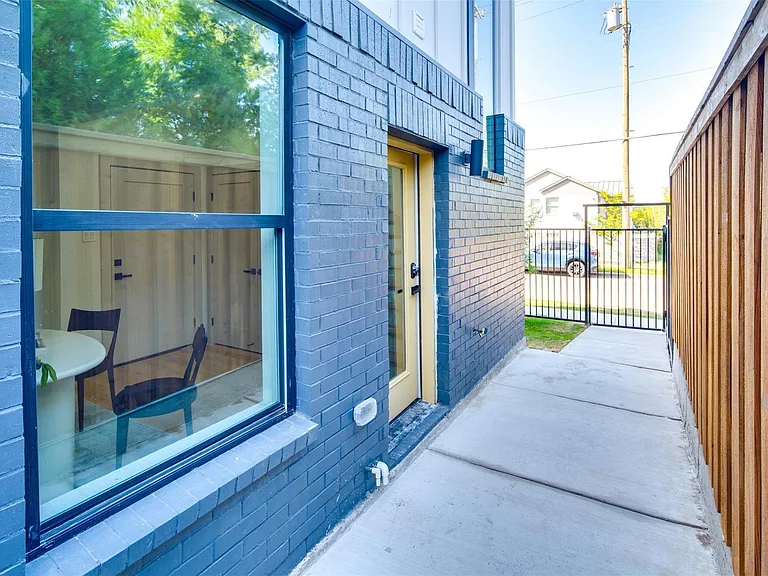512 N Lancaster Ave #6 — Photo 27