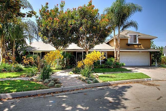 1st image of 17541 Linda Ln
