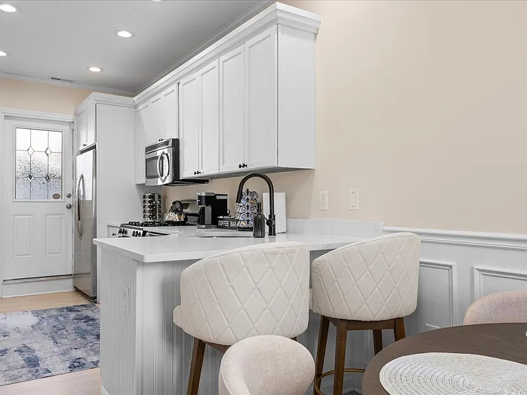 5123 Ventnor Ave #B — Photo 25