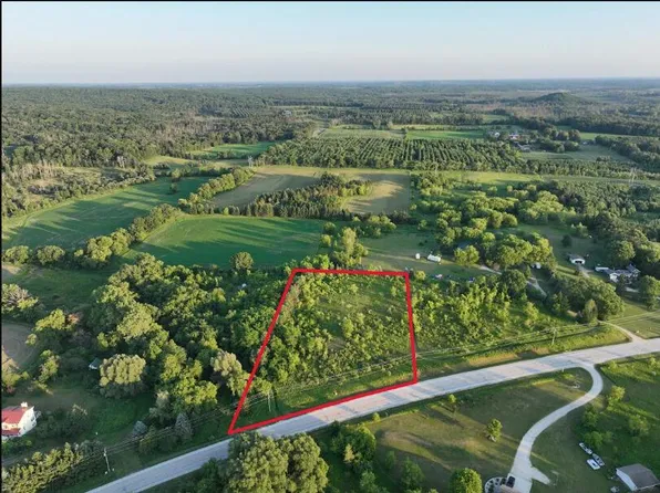 W8331 STATE HIGHWAY 67, Plymouth, WI 53073