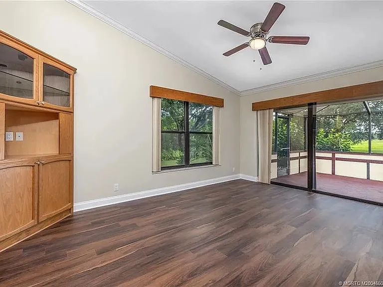 5361 SW Windward Way — Photo 14