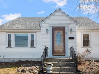 180 Grassmere Ave, East Providence, RI, 02914