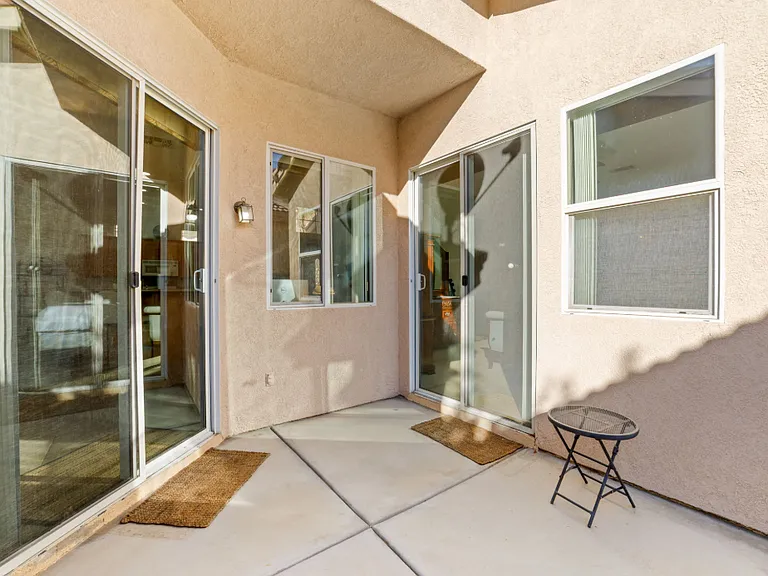 48861 Heifitz Dr — Photo 22