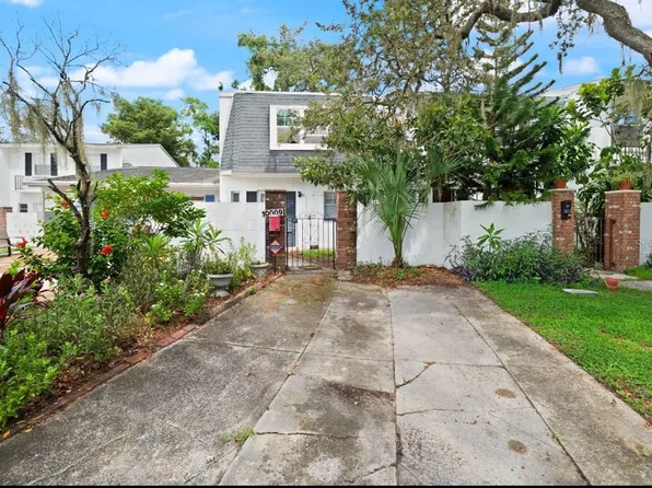 10009 N 53rd St, Temple Terrace, FL 33617