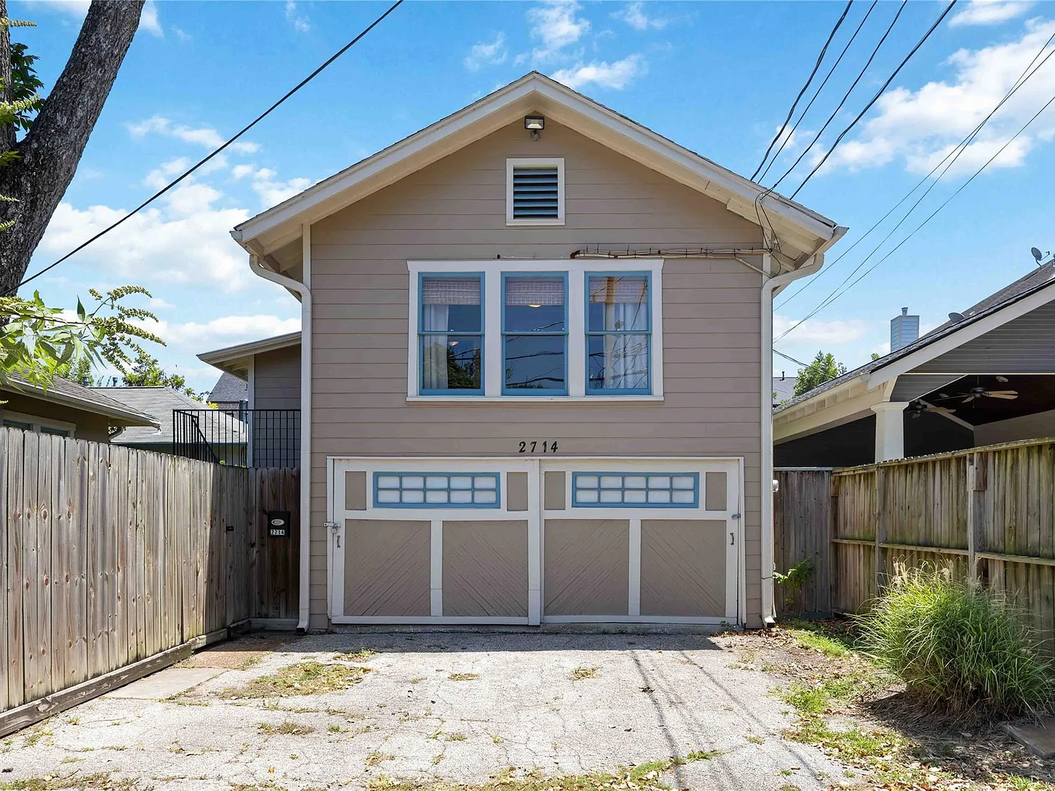 1 bed, 1.0 bath, 704 sqft, $1,550 — Photo 1