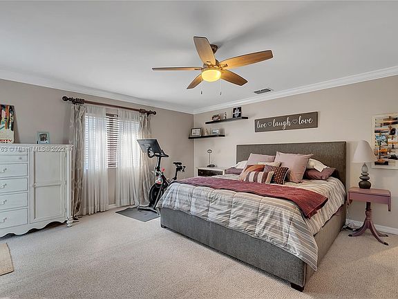 5th image of 3263 Gifford Ln #3263