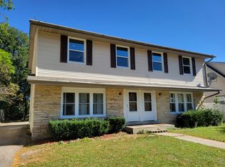 3327 Kentucky St, Racine, WI 53405