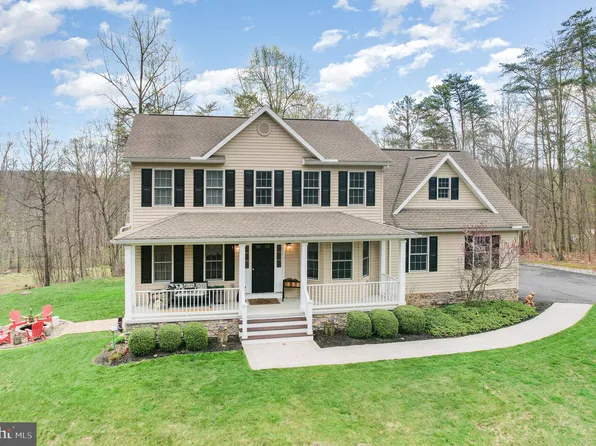 55 Stoner Dr, Shermans Dale, PA 17090