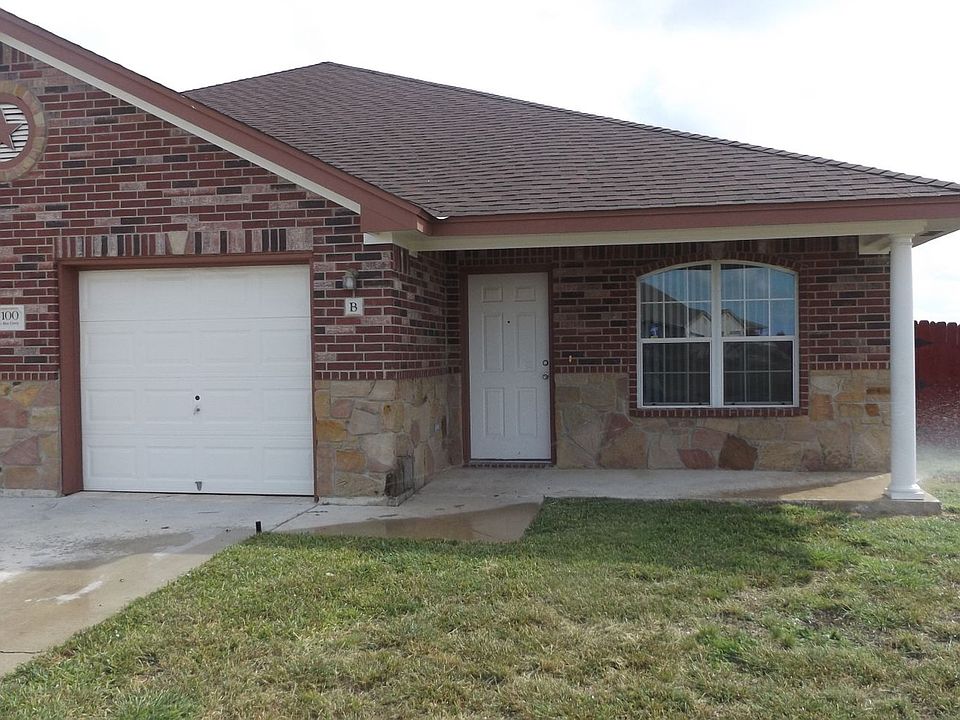 1st image of 4100 Elms Run Cir APT A