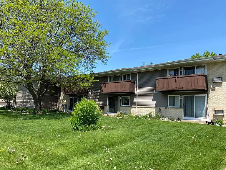 2111 Refset Dr — Photo 3