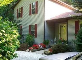 12578 Alpha Rd, Hiram, OH 44234