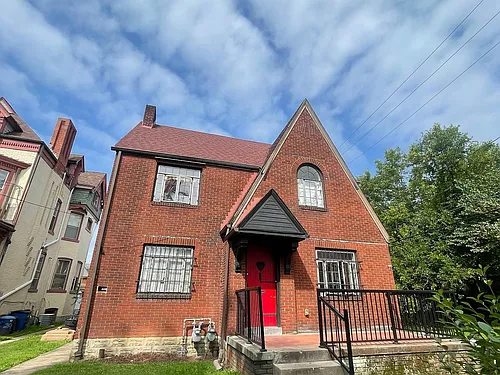200 S Winebiddle St #2LR Photo 1