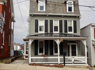 22 N Pleasant Ave, Dallastown, PA 17313