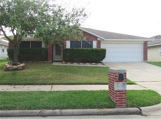 11006 Linden Gate Dr, Houston, TX 77075