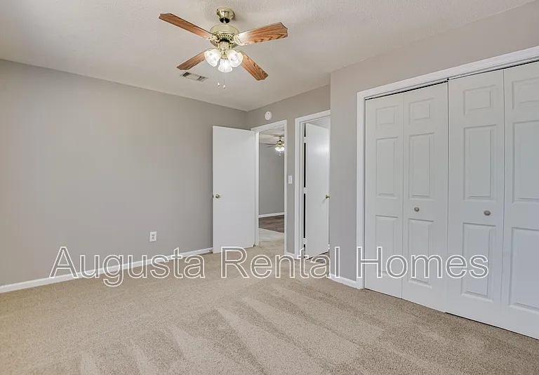 2812C Thomas Ln — Photo 14
