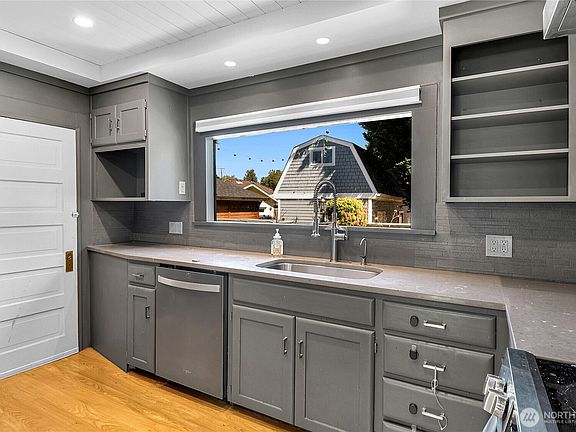 3rd image of 544 S Morris Avenue