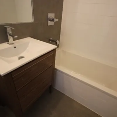 Rented by Nooklyn NYC LLC | media 45