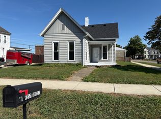 7 E Oak St, Poseyville, IN 47633