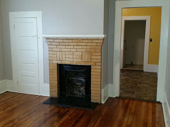 Dining Room & Pantry Closet