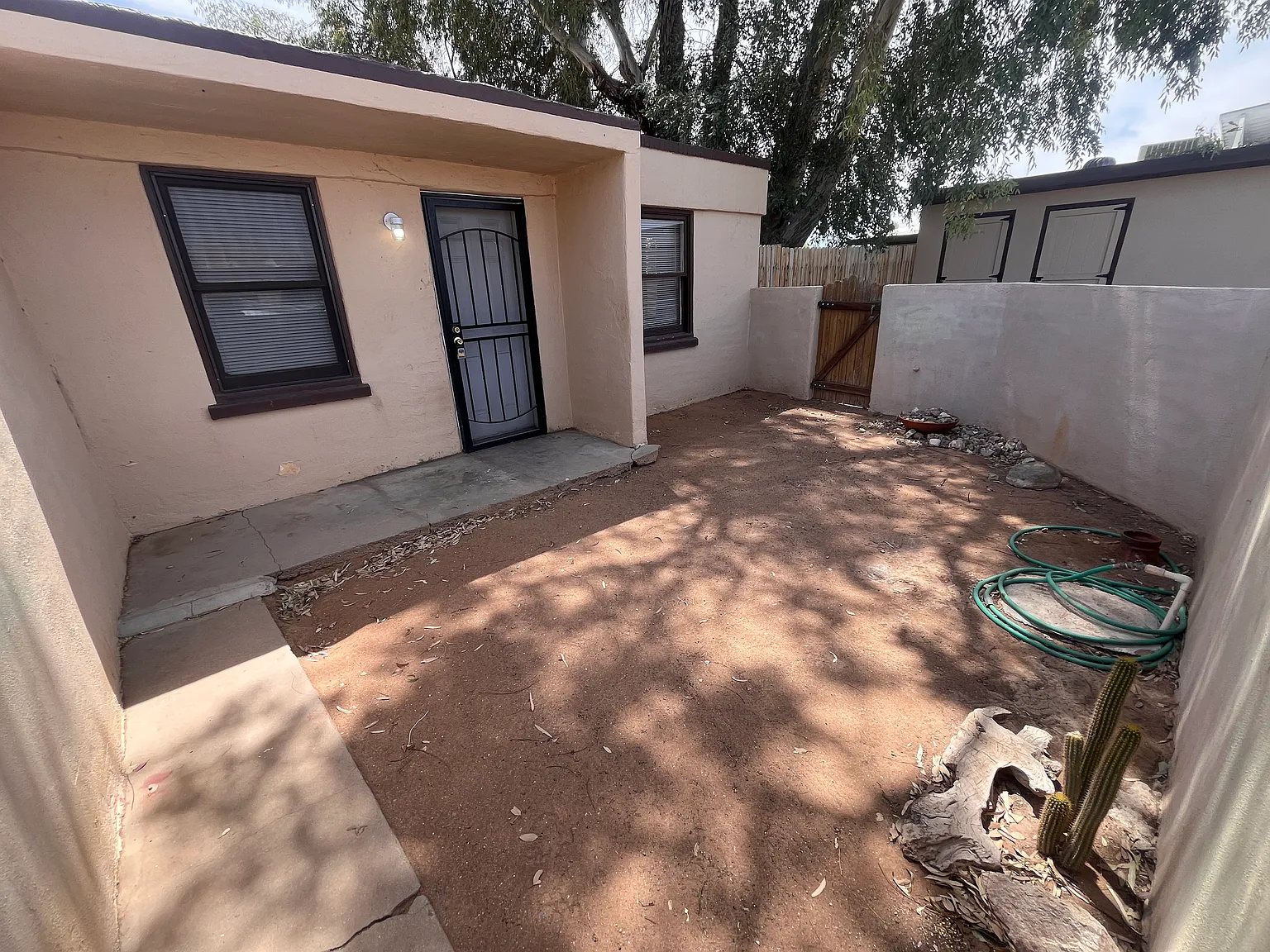 1 bed, 500 sqft, $995 — Photo 2