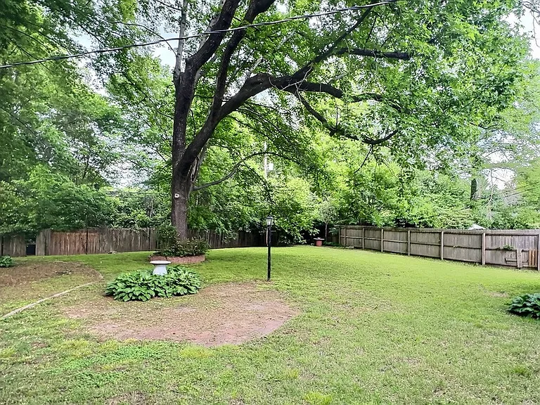 3766 Friar Tuck Rd — Photo 14