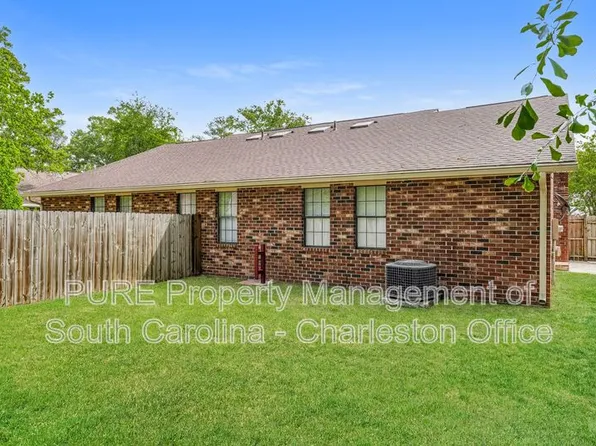 9508 S Cardinal Dr, Ladson, SC 29456