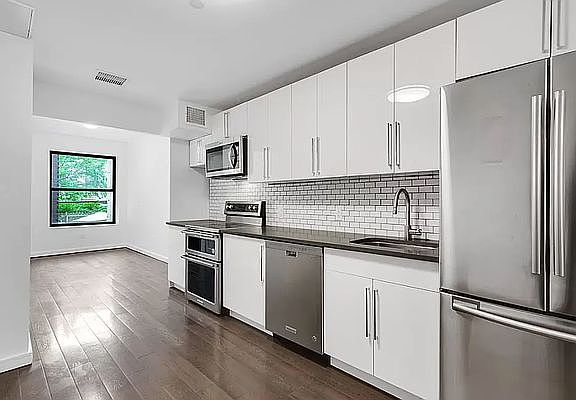 2nd image of 286 W 137th St #1