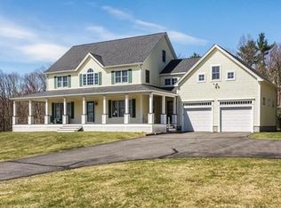 76 School St, Hopkinton, MA 01748