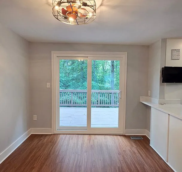 8256 Burning Forest Ct — Photo 8