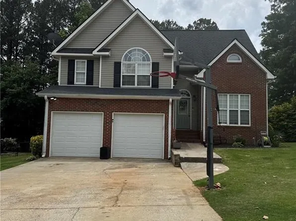 1015 Stone Brook Ln, Bremen, GA 30110