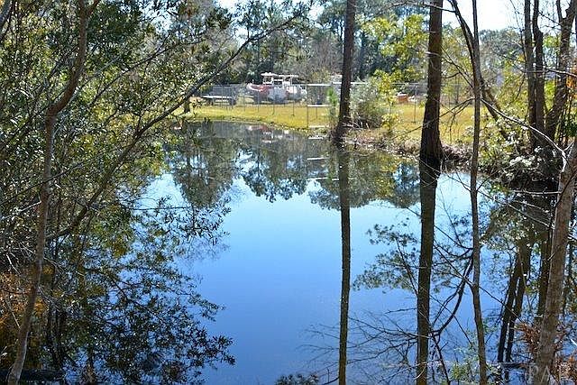 2nd image of 1304 Dog Track Rd