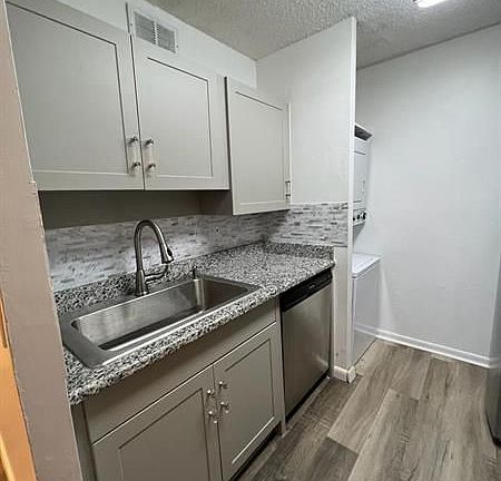 4th image of 9992 Twin Lakes Dr #35-H