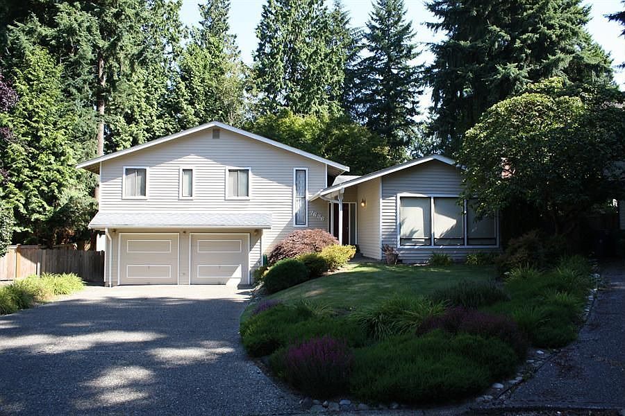 1st image of 7636 128th Pl NE